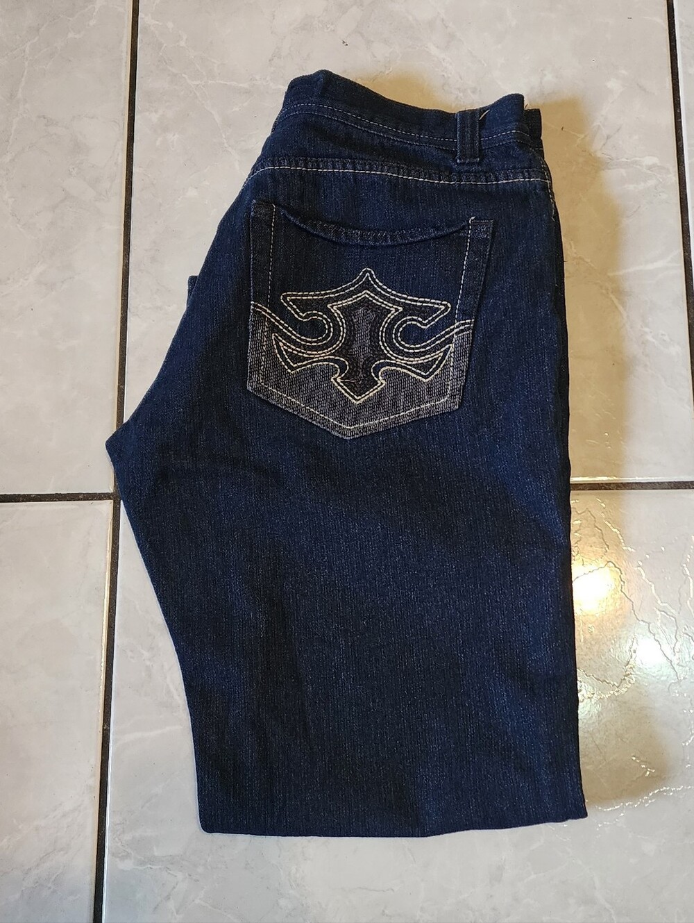 Men's Dark Blue Straight Jeans with Embroidered Back Pocket